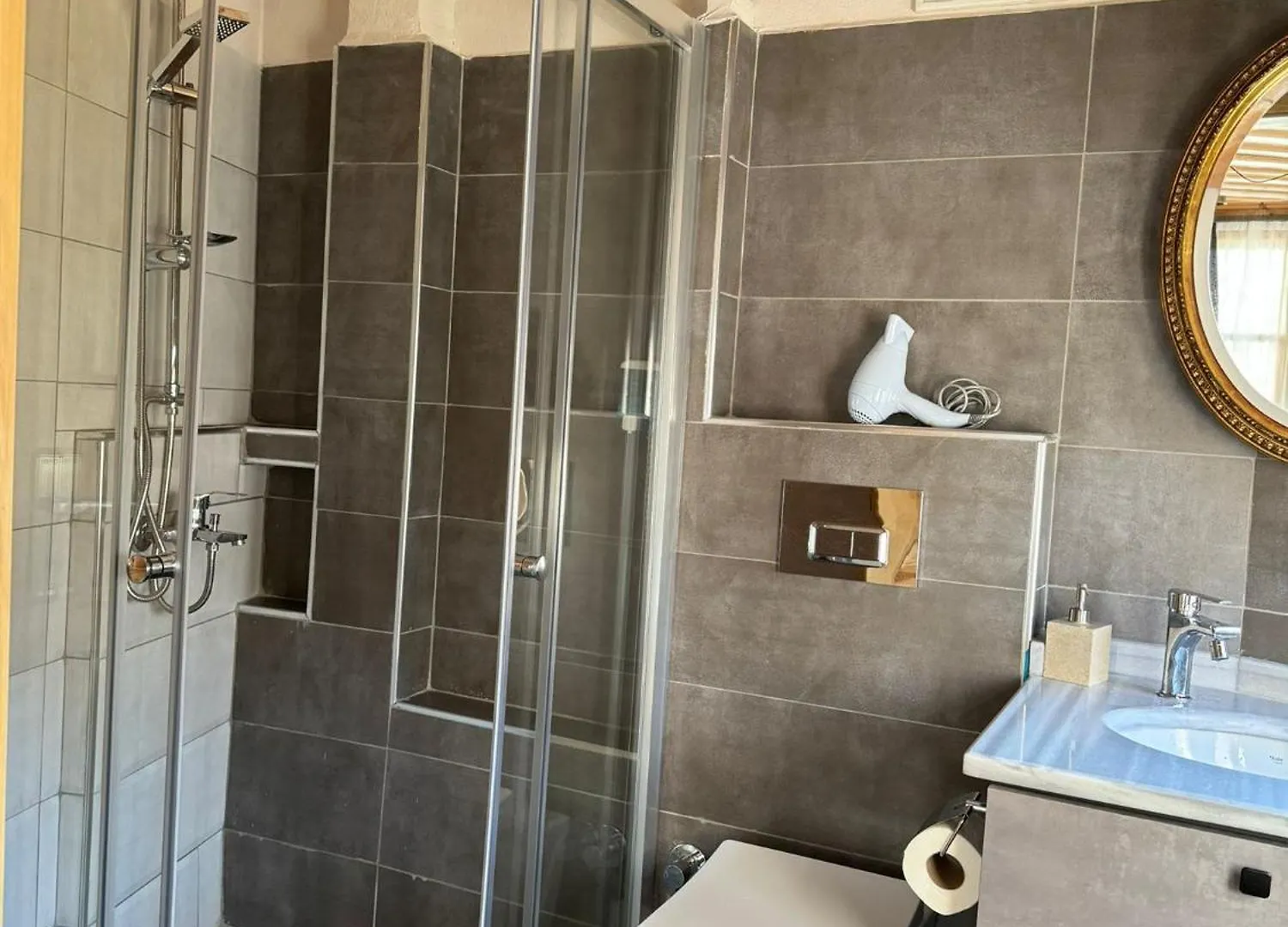 Oda ve Kahvaltı Hanflats Hotel İstanbul